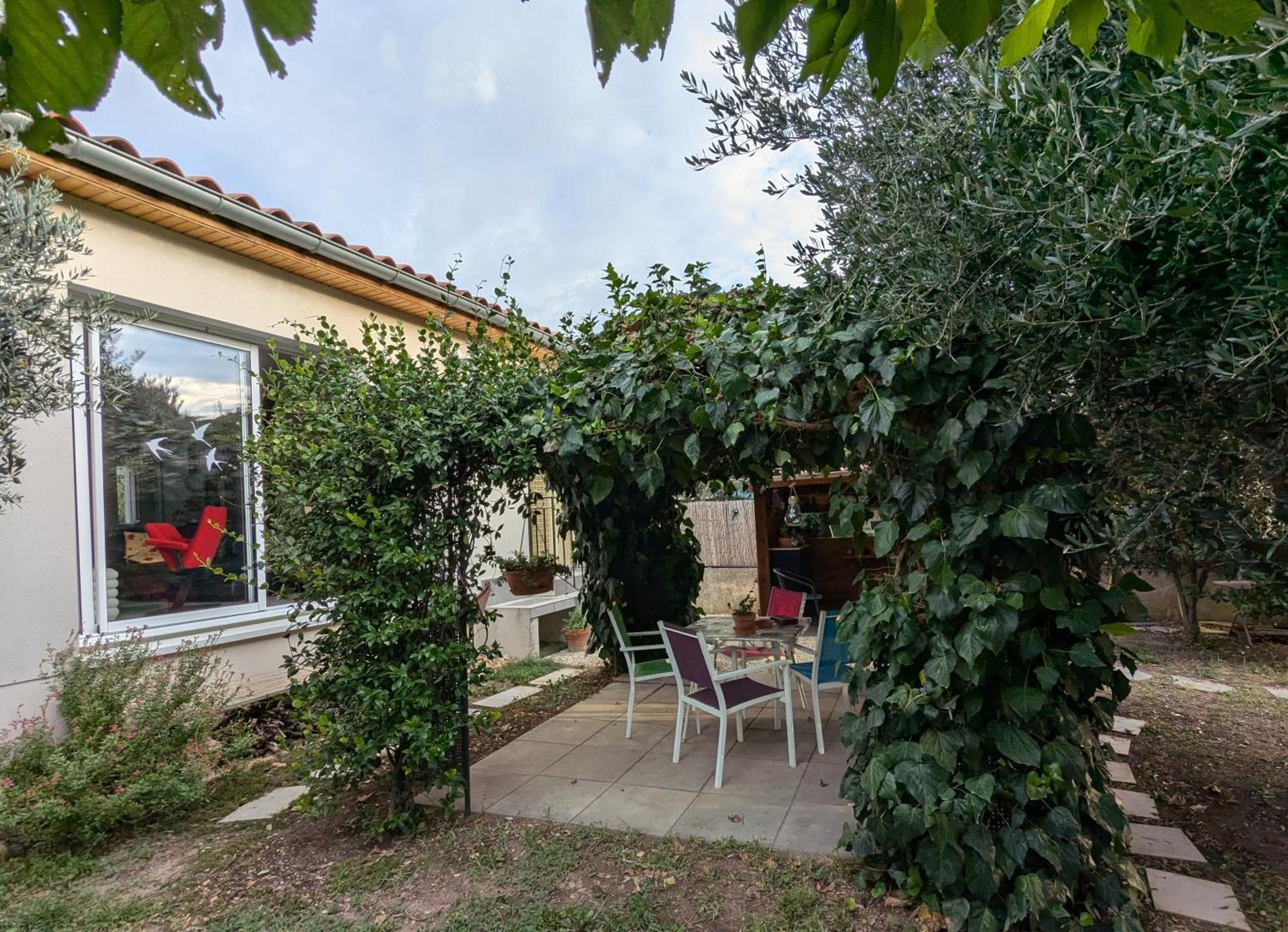莫里埃莱阿维尼翁La Maison Sous L'Olivier别墅 外观 照片